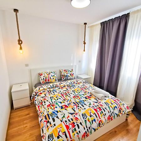 Citycenter Boutique Apartment Larnaca Bagian luar foto